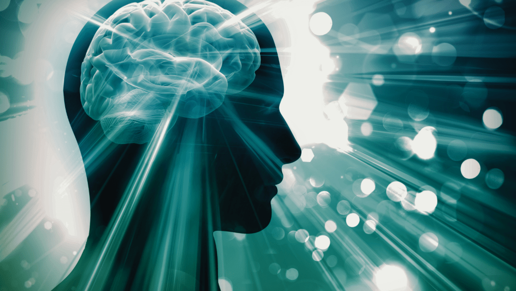 Graphic of a brain and a muscle connected by a lightning bolt, illustrating the mind-muscle connection concept.