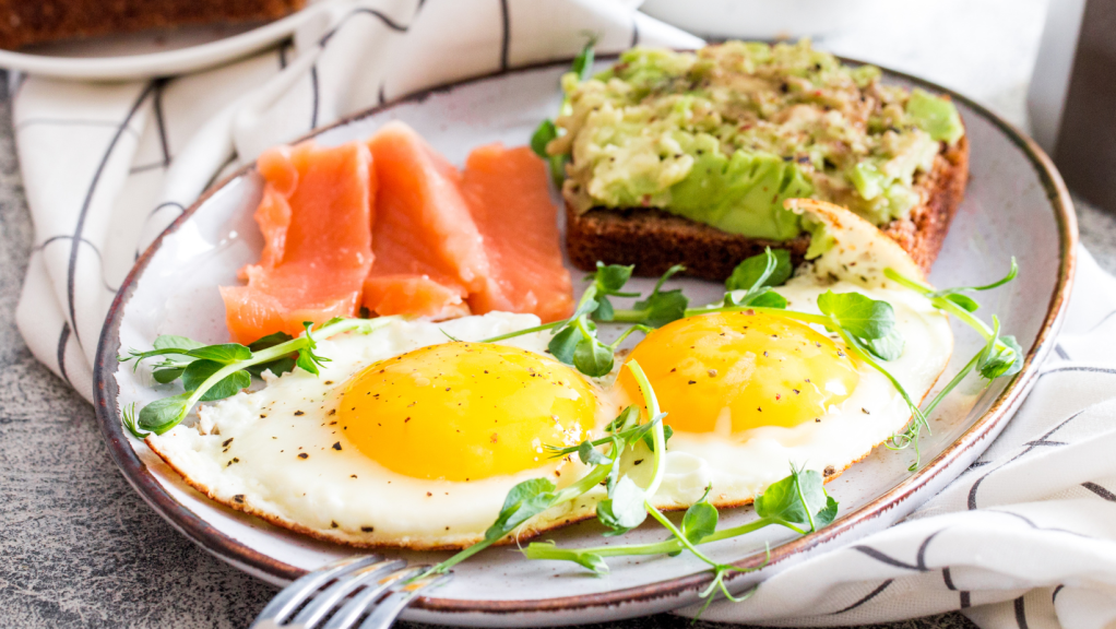 4. Eat Protein for Muscle Repair and Fat Loss